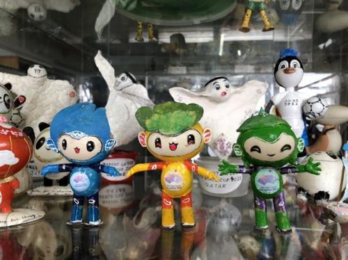 One of Tam’s recent works is a collection of three ASIAD 2023 mascots. VNS Photo Gia Linh